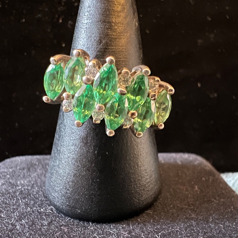 Vintage Sterling Silver Cubic Zirconia Ring